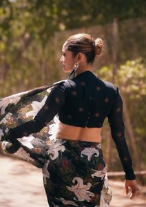 Trending Georgette Saree Estilo Vintage para bodas Graduaciones Ocasiones en la playa - Product Image 5