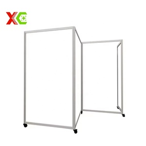 Cloison mobile à roulettes en acrylique transparent dépoli, anti-collision, facile à déplacer pour les espaces médicaux et les bureaux - Product Image 3