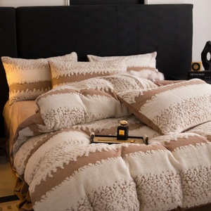 Juego de Ropa de Cama de Invierno de Cuatro Piezas, Lujoso y Cálido, con Sábanas de Franela y Forro Polar Coral, Funda de Edredón Resistente al Agua, Color Sólido - Product Image 6