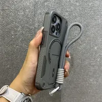    Coque pour iPhone 17 16 14 13 11 12 15 Pro Max Plus avec chargement magnétique sans fil, dragonne et support, protection rigide anti-chute