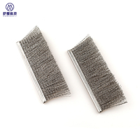 Brosse métallique professionnelle personnalisée en acier inoxydable ondulé avec manche en aluminium pour le débavurage industriel et le nettoyage de la rouille