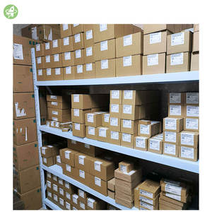 Nuevo inversor de frecuencia original de, piezas de automatización eléctrica PLC de control industrial, EVF9326-EV - Product Image 4