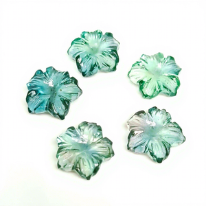 Pendentif fleur en fluorite verte naturelle sculptée à la main, 15 mm, pierre précieuse, breloque pour la fabrication de bijoux, prix de gros, en vrac - Product Image 1