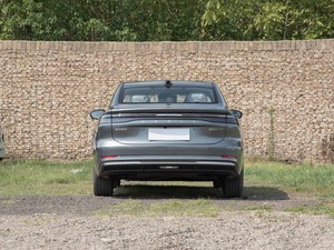 Geely Galaxy A7 Híbrido Sedán 2025 con Manejo Superior, Plataforma GEA, Conducción Estable, Vehículo Híbrido Enchufable - Product Image 6