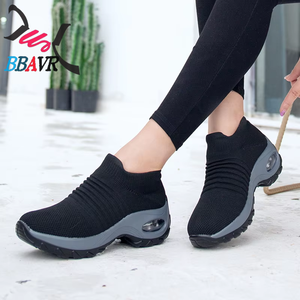 Chaussettes de sport et de loisirs pour femmes, grande taille, coussin d'air respirant, idéales pour l'automne et le printemps, compatibles avec les chaussures – Meilleures ventes - Product Image 1