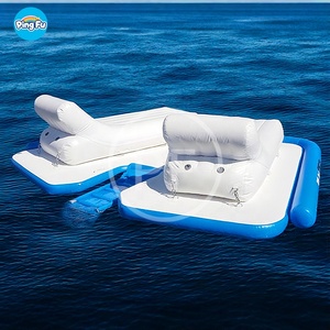 Îlot de salon flottant gonflable personnalisé avec chaises Salon flottant gonflable avec chaises Jouets flottants pour les fêtes aquatiques et les centres de villégiature - Product Image 2