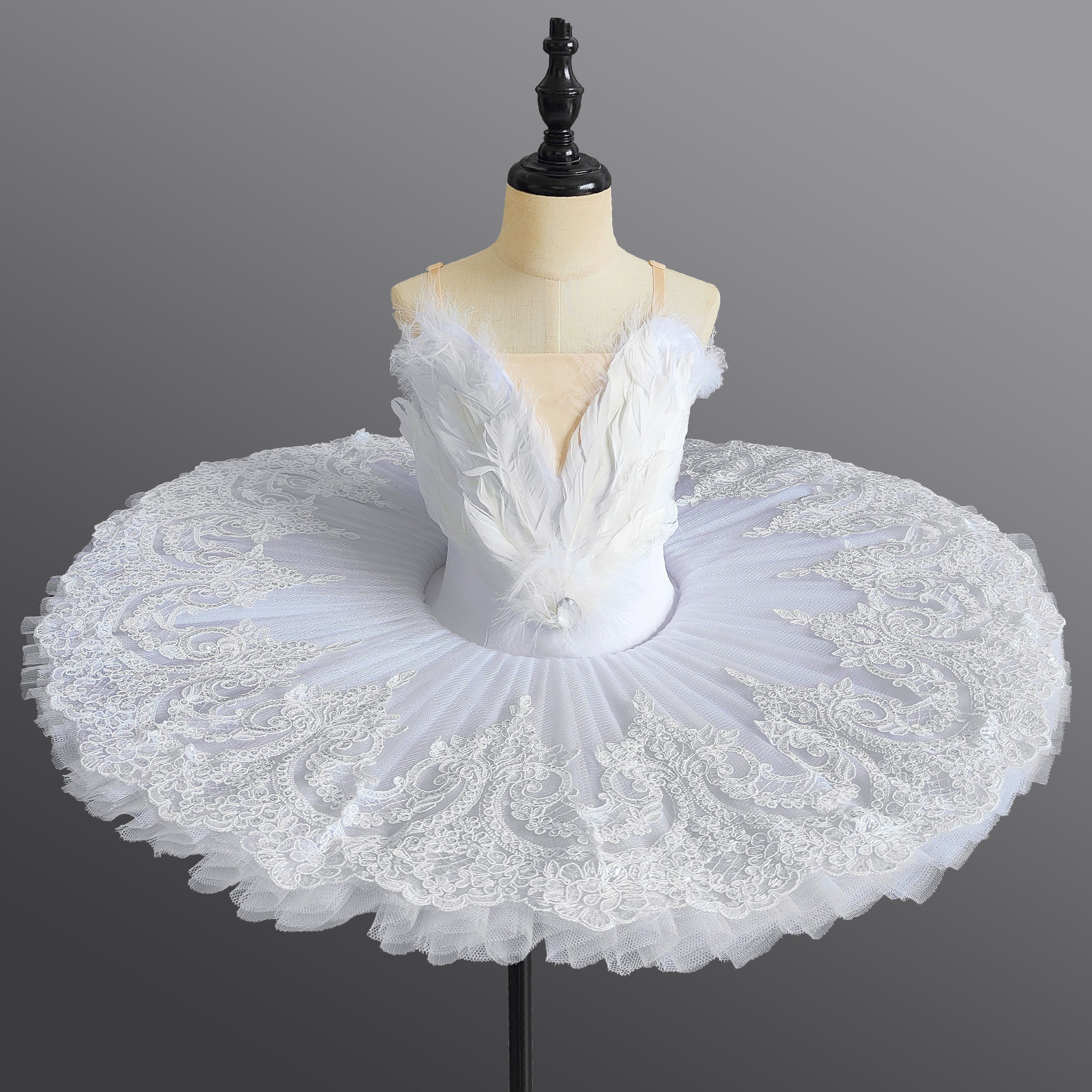 Pagoda de plumas blancas