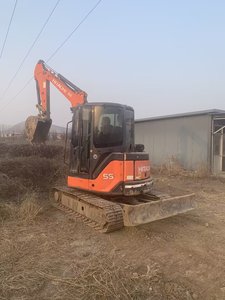 Pelleteuse HITACHI 55 de bonne qualité, bon marché, de 5 tonnes, pelleteuse HITACHI ZX55 d'occasion en stock - Product Image 2