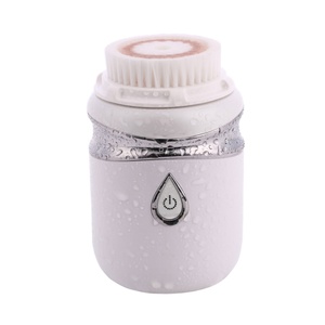 USB Chargeable Facial Deep Cleansing Brush 3 Brush Heads clear Sonic Facial Brush - Product Image 1
