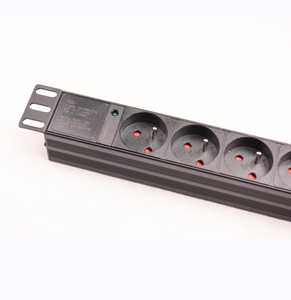 Unidad de Distribución de Energía (PDU) Estándar de 19 Pulgadas con Tomas Tipo Schuko de 16A para Aplicaciones de Telecomunicaciones y Centros de Datos - Product Image 6