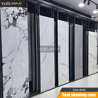 Présentoir moderne en acier de haute qualité pleine hauteur YEK pour carreaux de sol, avec plateaux coulissants horizontaux pour dalles de céramique en showroom