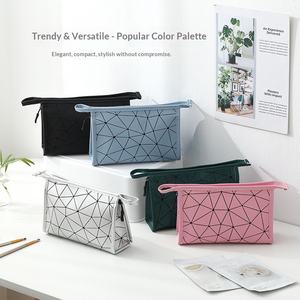 Bolsa de Almacenamiento de Cosméticos de Cuero PU de Alta Calidad con Logotipo Personalizado, Bolsa de Maquillaje de Viaje Impermeable de Lujo para Mujer - Product Image 2