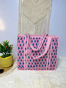Bolso de mano acolchado de algodón con estampado de bloques indios para mujer, bolso grande para viajes, regalo de cumpleaños y Navidad para la escuela y el trabajo - Product Image 3