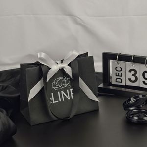 Bolsa de Papel Kraft Personalizada para Compras, Ropa, Regalos, con Asa de Lujo, Mini Bolsa de Papel Impresa con Logotipos - Product Image 3