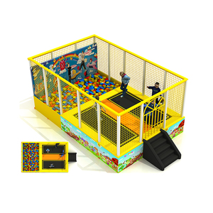 Aire de jeux intérieure commerciale pour enfants, trampoline de fitness de grande taille en acier galvanisé, lit de saut à l'élastique - Product Image 1