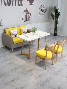 Tweezitsbankset grijs frame contrast kussens met stenen bladtafel en houten stoelen restaurant banktafelset fastfood - Product Image 3
