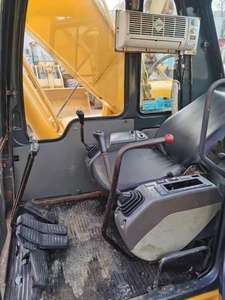 KOAMTSU PC200 Mini-pelle hydraulique sur chenilles d'occasion de marque japonaise avec moteur Kubota Mitsubishi à usage intensif Pompe de 5 à 20 tonnes 1 à 2 unités - Product Image 5