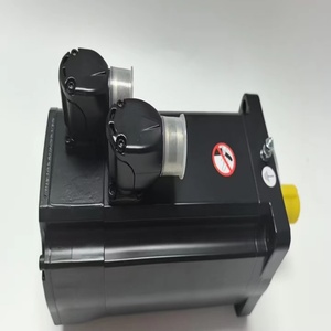 SH31402P02A2000 มอเตอร์ Lexium SH SH140/30200 มอเตอร์ AC ระบบอัตโนมัติทางอุตสาหกรรม - Product Image 5