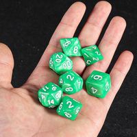 PROMO Jeu de dés de jeu de table à 10, 12 et 20 faces, sept pièces, en acrylique écologique, thème fantastique et science-fiction, boîte cadeau, coloré et carré