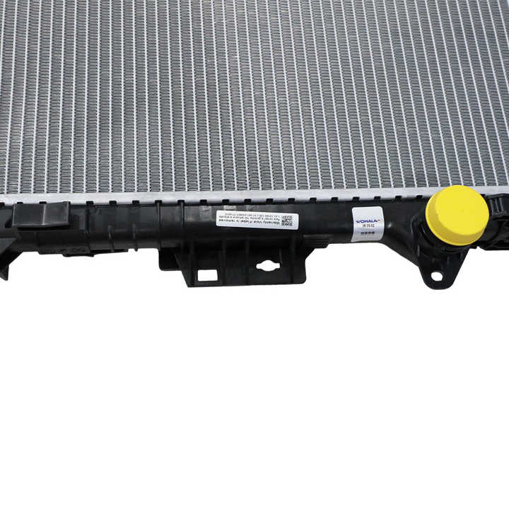 Womala 31261105 31293550 31293689 Radiator Automatic Transmission 