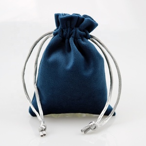 Bolsa de Terciopelo para Joyería con Logotipo Personalizado, Bolsa de Sobre de Gamuza con Solapa para Joyería - Product Image 3