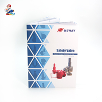 Service d'impression de catalogues de produits en papier kraft avec reliure à cheval personnalisée et format sur mesure pour les entreprises de fabrication de machines