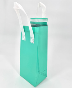 Sacs isothermes personnalisables en tissu non tissé pour plats à emporter avec poignées - Product Image 3