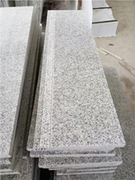 G602 Weiß-Grauer Granit Treppen, Granitstufen mit Rutschfestigkeit, Rillen, Abgerundete Kanten, Tritte, Granit-Treppenhaus, Setzstufen