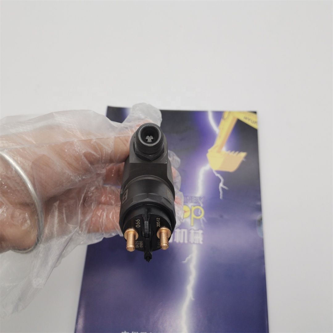 D7E Fuel Injector 20798114 for Volvo EC240 EC290 Excavators