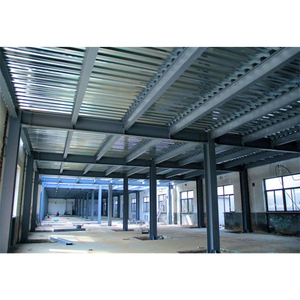 Bâtiment en acier isolé thermiquement pour entrepôt avec toit en panneaux sandwich pour utilisation en climat tropical - Product Image 2