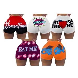 Shorts chauds pour femmes avec imprimé lettres, style streetwear européen et américain, décontractés, pour le fitness, pantalon de yoga léger et à séchage rapide - Product Image 5