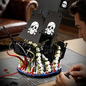 XJD JD143 1334PCS Ensemble de blocs de construction Bateau <span class=keywords><strong>pirate</strong></span> légendaire Modèle MOC Jouet technique en plastique Cadeau moderne pour les fêtes - Product Image 6