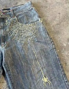 Short en <span class=keywords><strong>jean</strong></span> d'été délavé à l'acide pour homme personnalisé Vintage Mid Y2K Streetwear brodé Punk Tendances fermeture à glissière braguette Hip Hop - Product Image 4