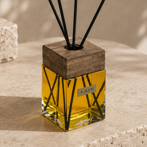 Aikun – Coffret Cadeau Diffuseur à Bâtonnets en Verre Ambré avec Bouchon en Bois, Grande Capacité, Plusieurs Tailles, pour Maison, Hôtel, Spa – Arôme Longue Durée – Vente en Gros - Product Image 2