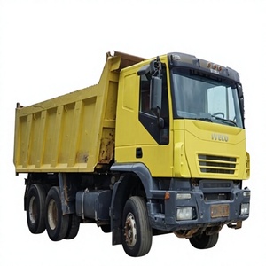 Camion benne Iveco 2010 Uro 5 451-500 ch 8x4 Diesel avec une longueur de benne de 26,840 mm et une capacité de charge de 31-40 tonnes - Product Image 1