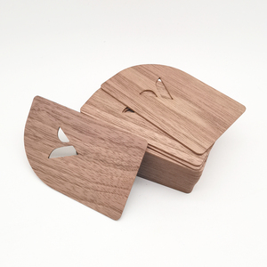 Carte RFID programmable en bois écologique personnalisée avec <span class=keywords><strong>puce</strong></span> F08 13,56 MHz pour contrôle d'accès, paiement et lien de révision - Product Image 4