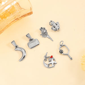 Olivia Stainless Steel Cherry Strawberry Moon <span class=keywords><strong>Suitcase</strong></span> 18k Gold Plated Plane Travel Fashion Charm Pendant untuk Pembuatan DIY - Product Image 6