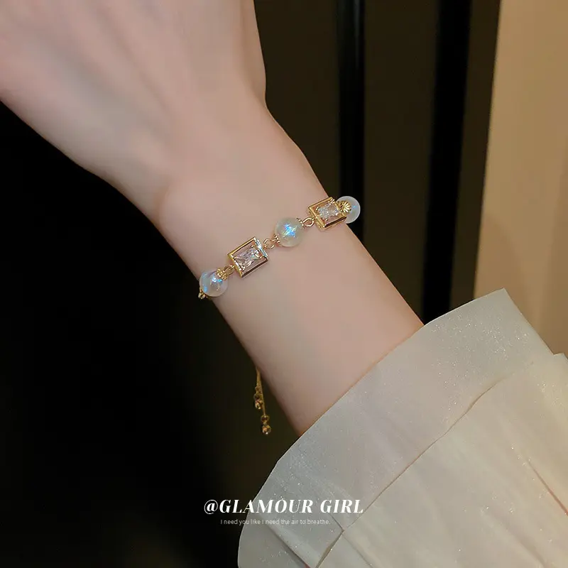 Mode Qualität quadratischen Kristall Kupfer Armband verstellbare Frau