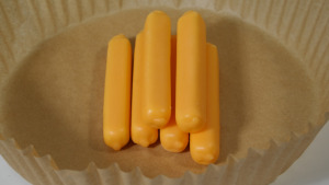 Crème glacée au goût de fromage au lait OEM, 6 pièces par sachet, crème glacée en forme de frites, crème glacée enrobée de chocolat, garniture de crème glacée - Product Image 4