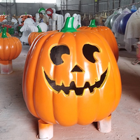 Décoration d'Halloween : Sculpture de maison citrouille en résine personnalisée, Statue en fibre de verre, Arche géante citrouille d'extérieur, Grande décoration citrouille squelette d'extérieur