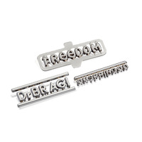 Étiquette personnalisée en alliage de zinc, logo en métal doré double couche, forme personnalisée pour vêtements, parfums, sacs, pour fabricants de vêtements, usine OEM
