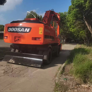 Peinture d'origine utilisée sur l'excavatrice sur pneus Doosan DH210W-9C DH210W, excavatrice sur pneus d'occasion à vendre - Product Image 1