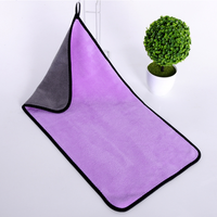 Serviette en microfibre polaire corail personnalisée, petite série acceptée, étiquette tissée OEM, séchage rapide, sans peluches, pour les magasins de produits automobiles