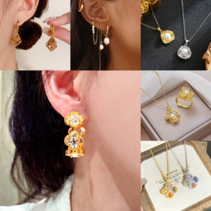 Offre Exceptionnelle : <span class=keywords><strong>Bracelet</strong></span> et Jonc Épais en Forme de C, Plaqué Or 18 carats PVD, Motif Lisse et Élégant, Creux, pour Femme - Product Image 4