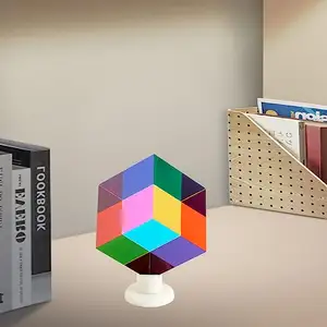 Zhuo ChiMall CMY Farb würfel mit drehbarem Ständer 50 mm Acryl prisma CmyCube mit Sockel, Schreibtisch dekoration Spielzeug
