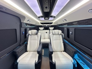 ชุดแปลงภายใน<span class=keywords><strong>รถ</strong></span>ยนต์ครบชุดสำหรับ Toyota Hiace พร้อมตู้เก็บของ ทีวีติดผนัง <span class=keywords><strong>เบาะ</strong></span>นวด หลังคา Meteor Starlight - Product Image 5