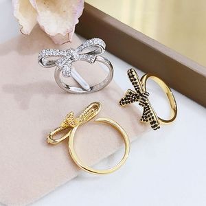 Anello con design a fiocco, anello classico alla moda da donna, accessorio elegante per le dita da indossare ogni giorno - Product Image 5