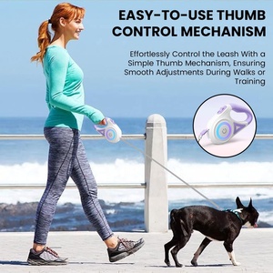 Meilleures fournitures pour chiens : laisse rétractable en plastique lumineuse avec lumière LED de sécurité frontale, laisse d'entraînement anti-emmêlement à 360°, ultime - Product Image 3