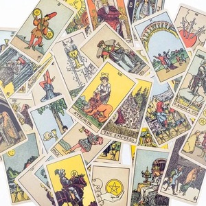 Het klassieke <span class=keywords><strong>Tarot</strong></span>-kaartspel met 78 kaarten, universeel ontwerp voor beginners en professionals - Product Image 3