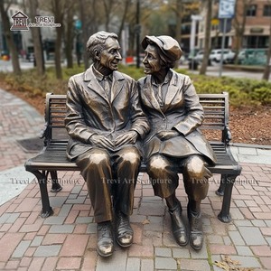 Città Street ornamento di dimensioni reali bronzo <span class=keywords><strong>vecchio</strong></span> uomo <span class=keywords><strong>e</strong></span> donna statue per la vendita - Product Image 3